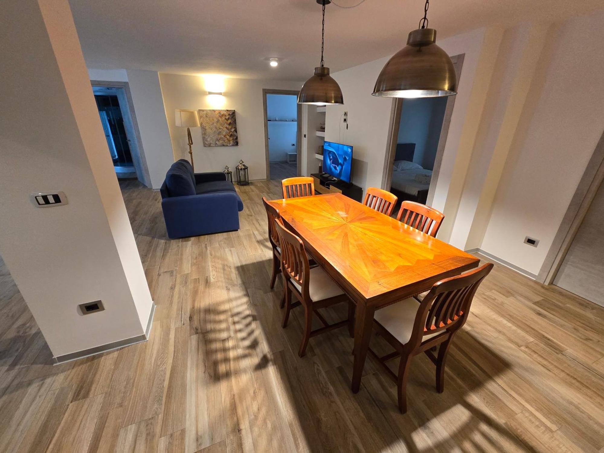 White Con Parcheggio Privato Bed & Breakfast *