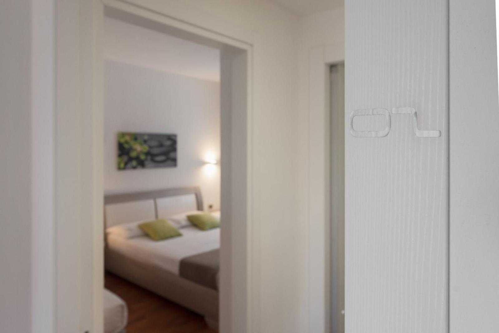 White Con Parcheggio Privato Bed & Breakfast Porto Cesareo